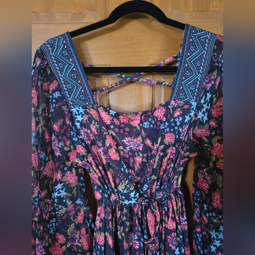 Multi-Colored Dress - Picture 2 of 3